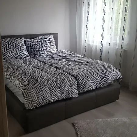 Gutenberg Utca Apartament